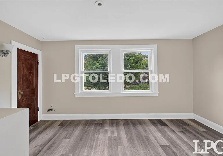 3822 Lockwood Ave — Photo 23