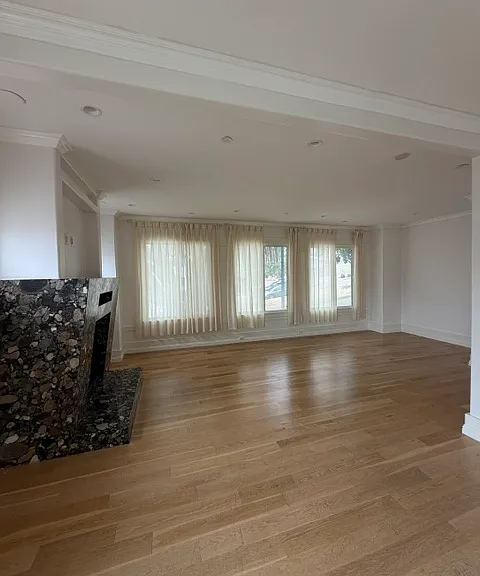 1299 Dolores St — Photo 8