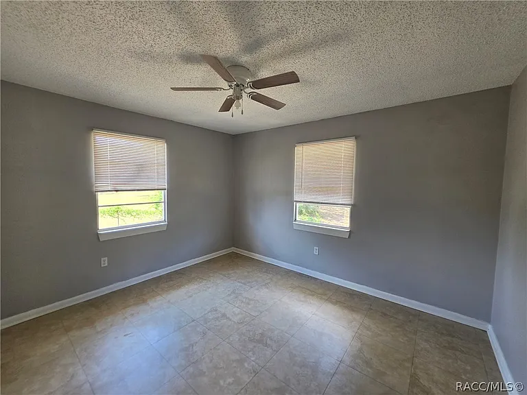 2500 E Modern Ct #4 — Photo 11