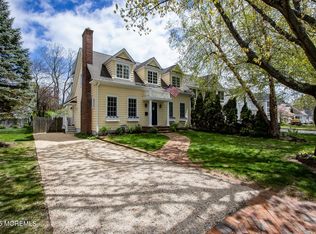 13 Forrest Ave, Rumson, NJ 07760