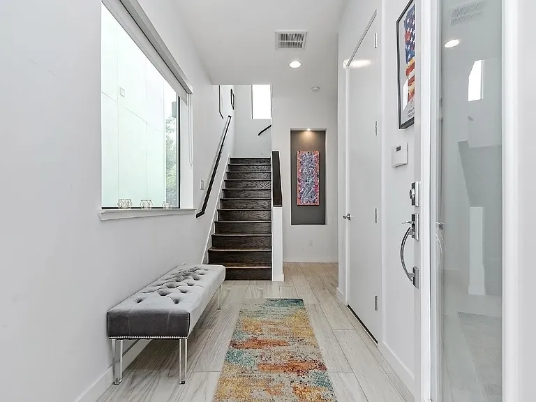 1814 Bingham St — Photo 34