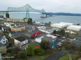 152 Flavel St, Astoria, OR 97103