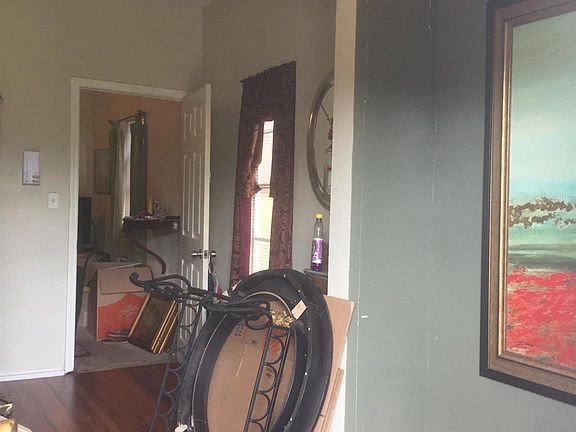 2nd image of 6833 Avenue C