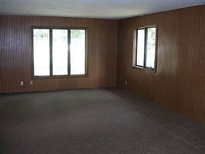 4th image of 24215 Newport Ave