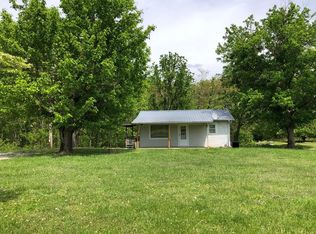 918 Airport Rd, Livingston, TN 38570