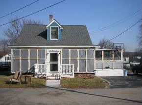 2nd image of 110 Wilmot St