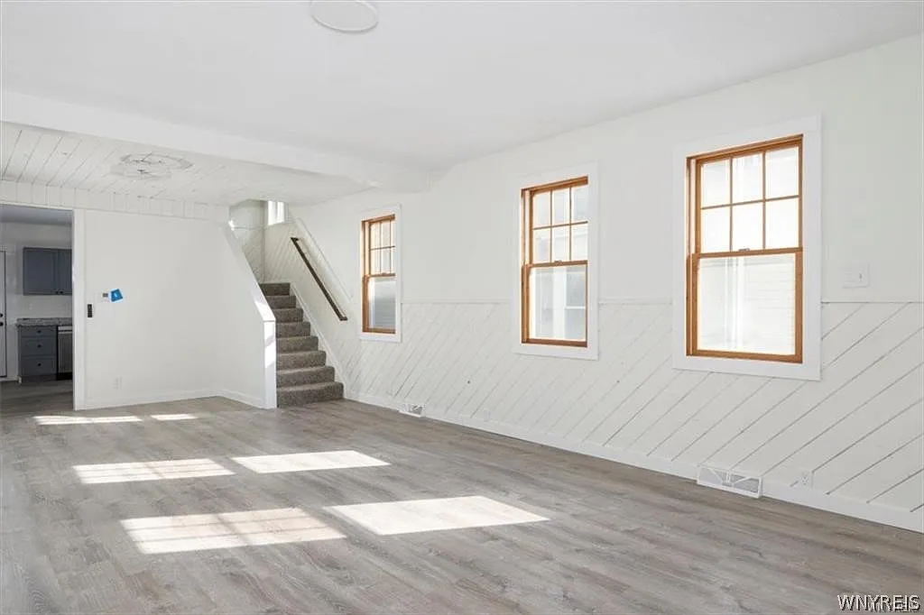 2 bed, 1.5 bath, 1600 sqft, $2,850 — Photo 3