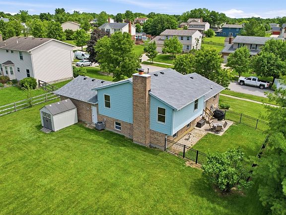 3rd image of 6483 Tara Brooke Ct