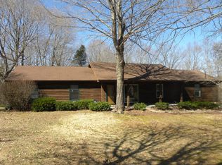 504 Lisa Ct, Clarksville, TN 37043