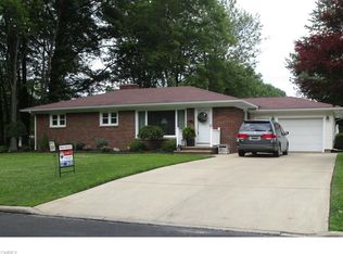 1240 Westshore Dr, Ashtabula, OH 44004