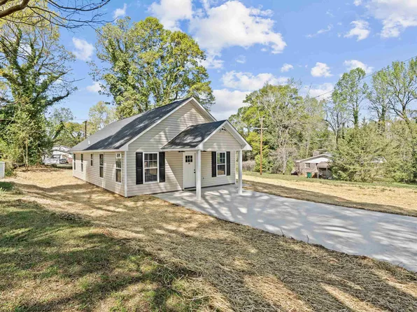 18 Gordon St, Spartanburg, SC 29301