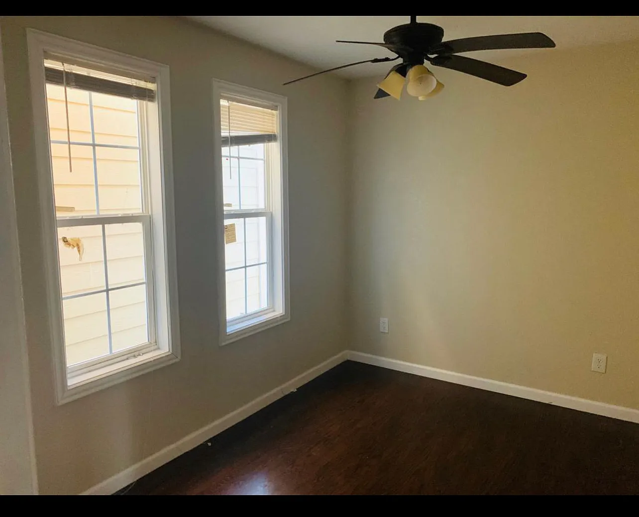 270 Hillside Dr — Photo 4