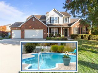 3110 Canyon Creek Rd, Belleville, IL 62221