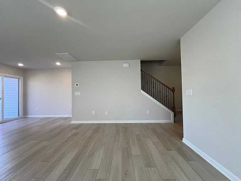 832 Powder Branch Dr — Photo 2