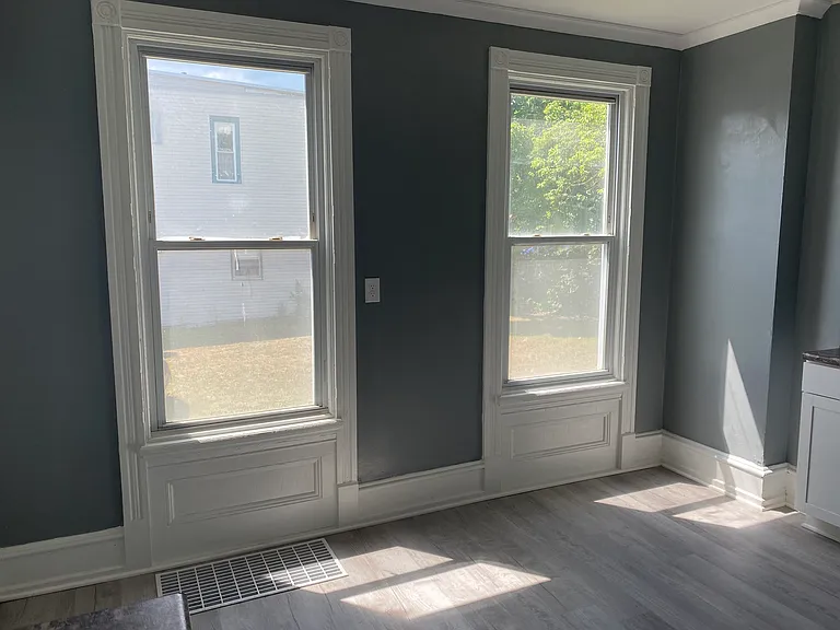 172 River St — Photo 6