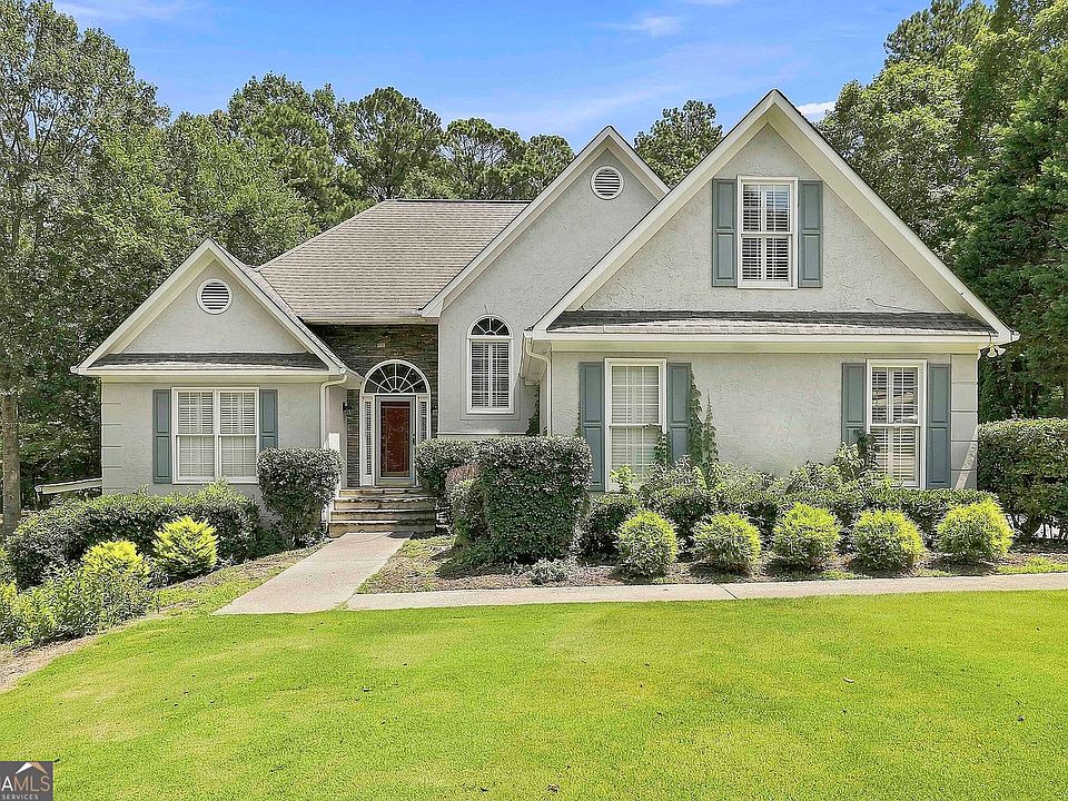 1st image of 380 Weeping Willow Way