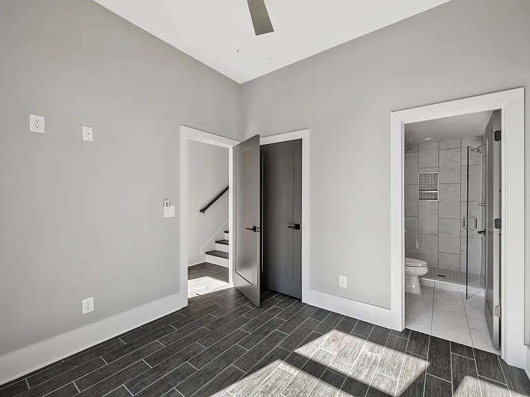 1648 19th Ave S #12 — Photo 3
