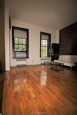 Rented by City Connections Realty | media 12