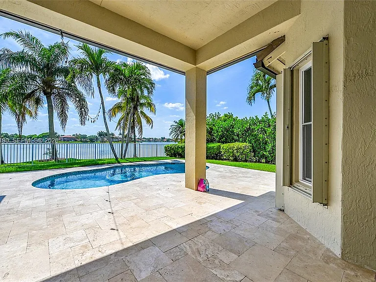 512 NW 120th Dr — Photo 32