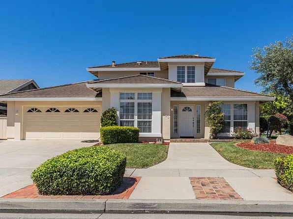 1520 Cambridge Ct, Salinas, CA 93906