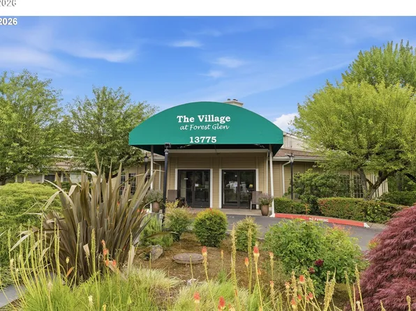 13775 SW Scholls Ferry Rd #305, Portland, OR 97221
