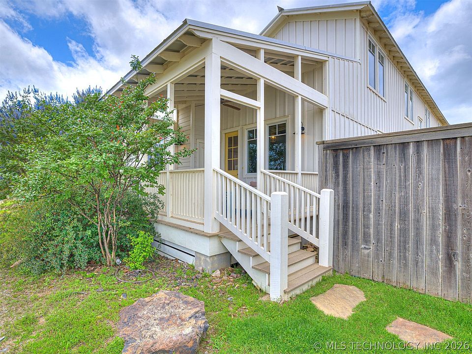 1st image of 29 Boardwalk Unit D