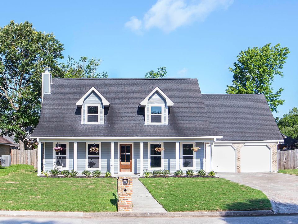 1st image of 6875 Rosewood Dr