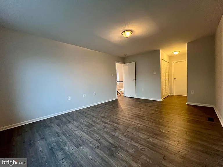 10448 Rapidan Ln — Photo 31