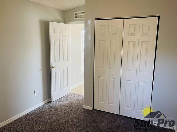 3rd image of 339 Rose Ave