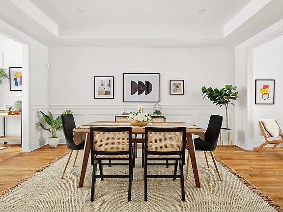 4th image of 682 Lincoln Pl
