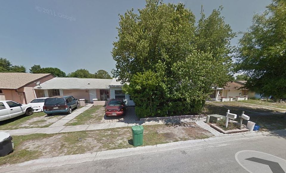 2nd image of 8537 Briar Grove Cir