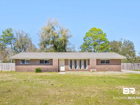 7070 Laverne Dr S, Mobile, AL 36618