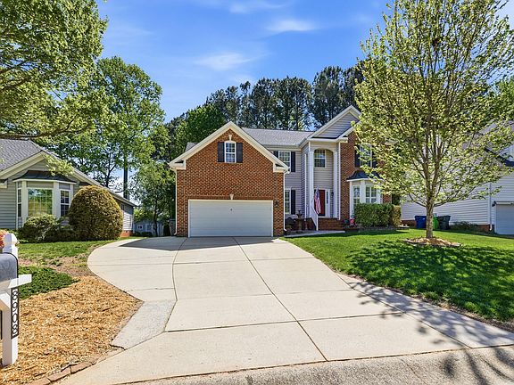 3rd image of 8908 Blakehurst Dr