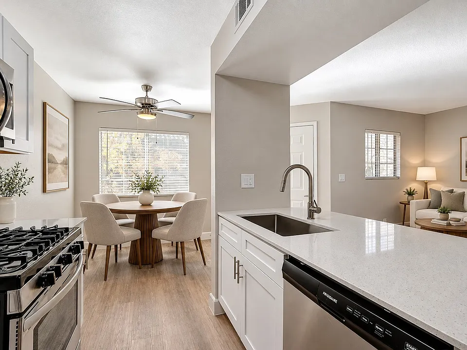 Eagle Trace Apartments