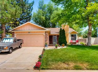 11657 W Bowles Cir, Littleton, CO 80127