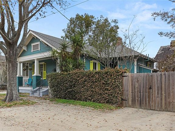 2nd image of 7715 Freret St