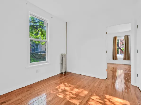 1082 Saint John's Place image 8 of 14