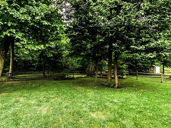3rd image of 3496 Vintage Woods Dr