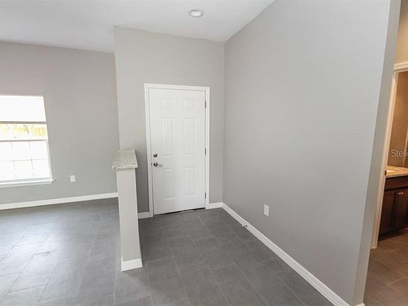 2nd image of 1681 Westcott St SE