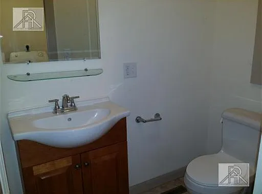 58 Englewood Ave #2 — Photo 18