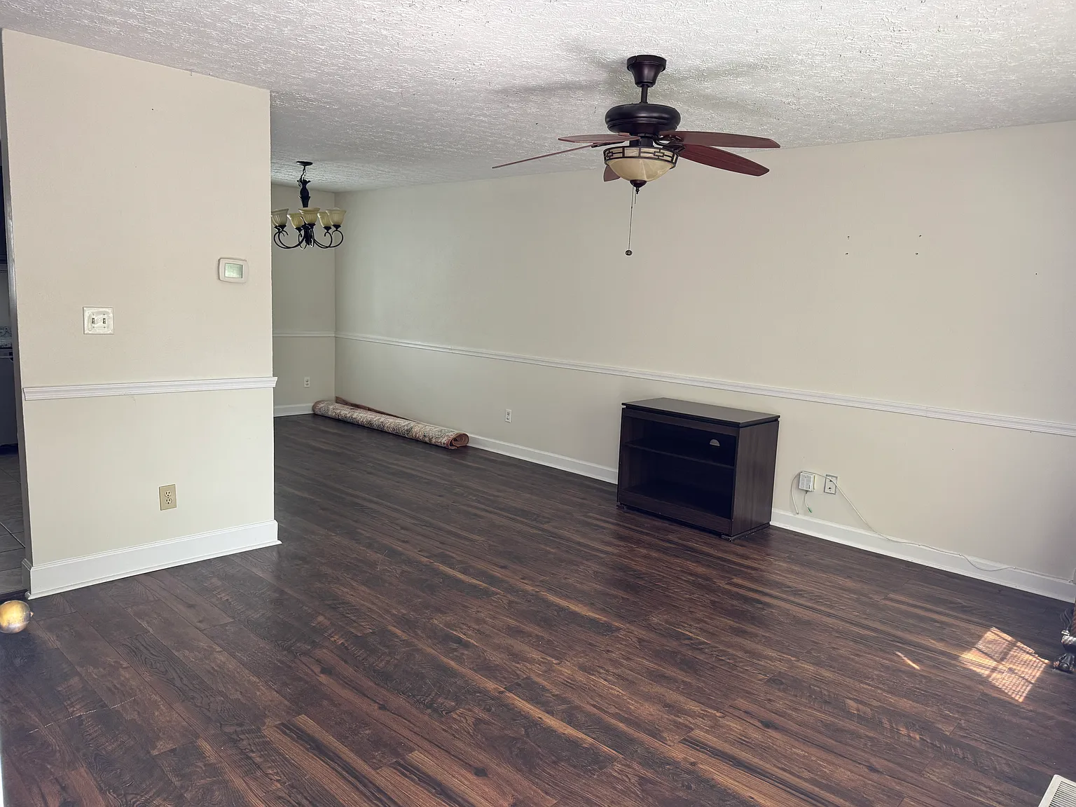 4 bed, 1620 sqft, $2,250 — Photo 2