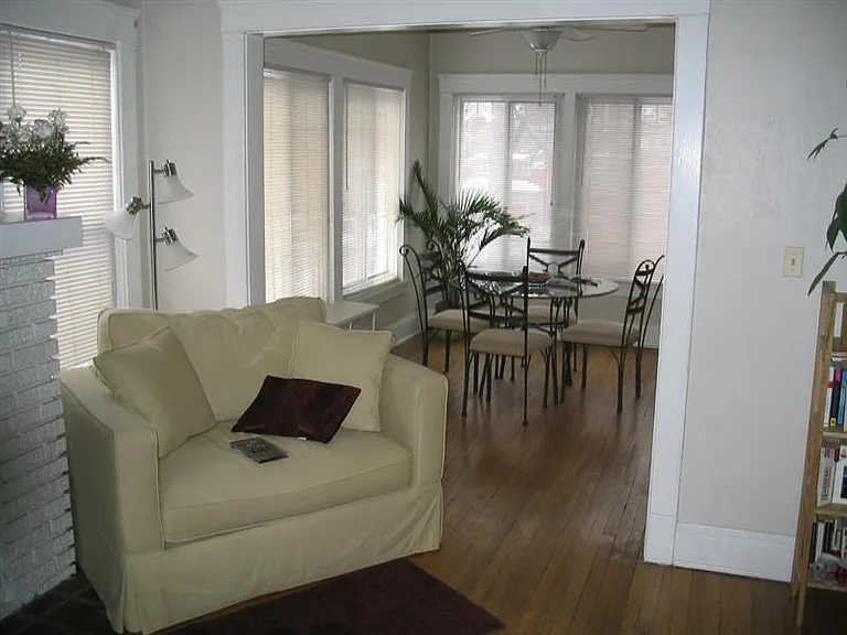 12907 Clifton Blvd #5 — Photo 2