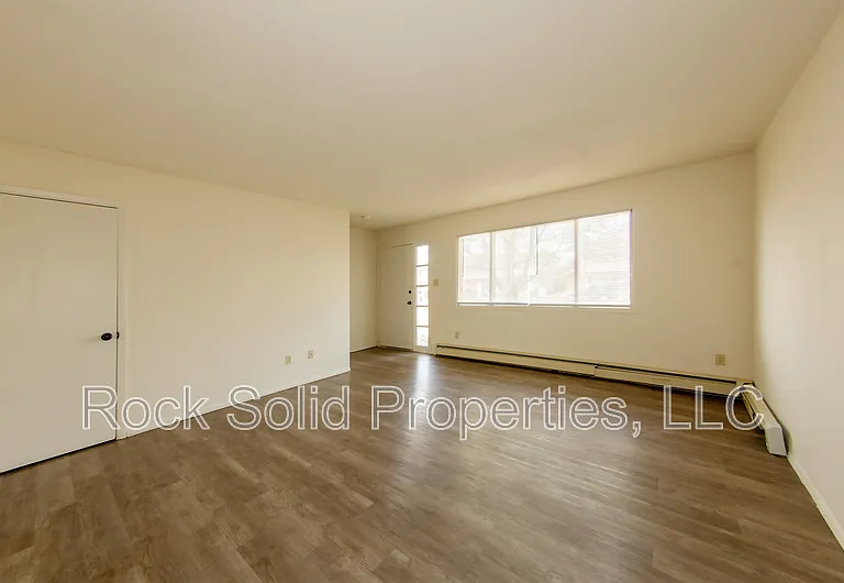4721 Hickory Pl — Photo 5