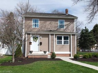516 McKinley Ave SE, North Canton, OH