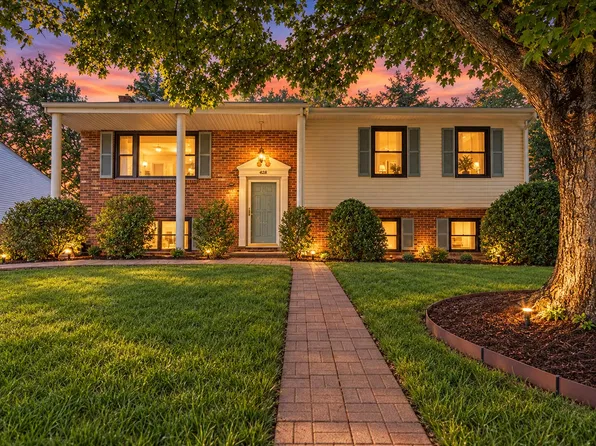 428 Missimer Ln, Vinton, VA 24179