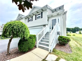 22 Links Dr, New Castle, PA 16101