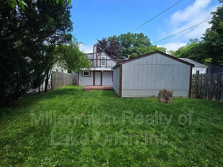 201 W York York Ave — Photo 31
