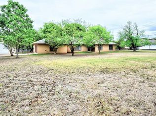 409 Oak Wood Rd, Kerrville, TX 78028