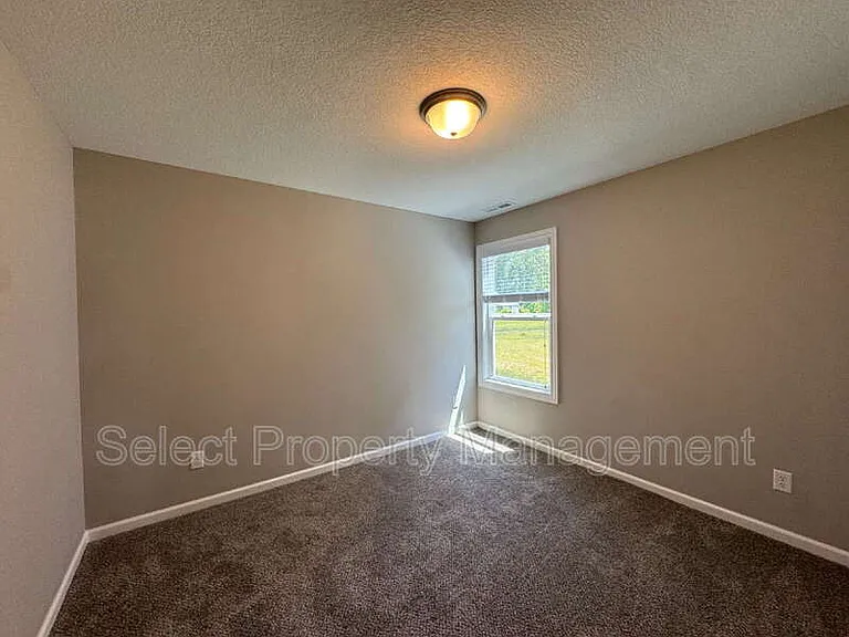 4722 Whittlebury Dr — Photo 14
