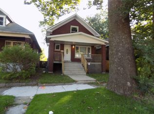 7921 S Ridgeland Ave, Chicago, IL 60617